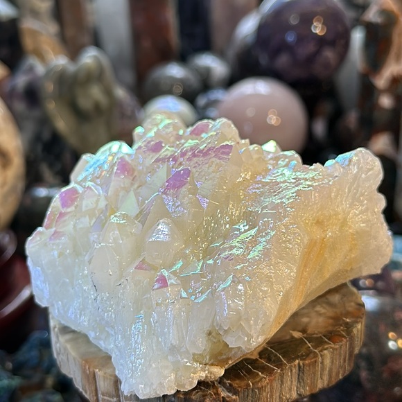 🎄SALE🎄Aura Clear Quartz Crystal Cluster! - Picture 6 of 9